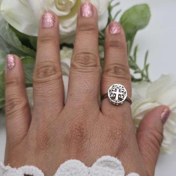 ❤️ LIFE ON THE CROSS STERLING SILVER RING - Picture 3 of 9
